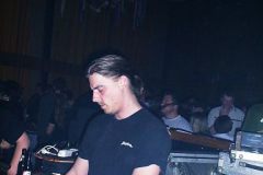 02bild_23