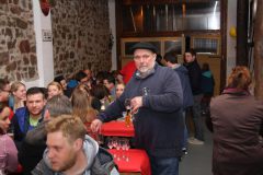 002bild09